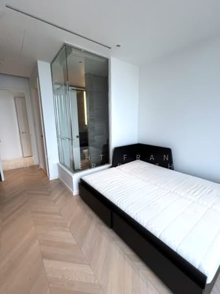 Four Seasons Private Residences : โฟร์ ซีซั่นส์ ไพรเวท เรสสิเด้นซ์, กรุงเทพ, 300 ถนนเจริญกรุง, ยานนาวา, สาทร, กรุงเทพ, 117 ตร.ม., คอนโด ขาย, โดย Knight Frank Chartered (Thailand) Co.,Ltd, 500497684 - DDproperty.com