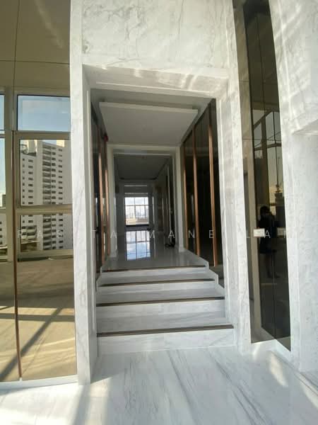 Moon Tower, Bangkok, Soi Sukhumvit 59, Khlong Tan Nua, Watthana, Bangkok, 6 Bedrooms, 657 sqm, Condo For Sale, by Rasita Maneelam, 500497701 - DDproperty.com