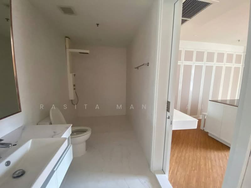 Moon Tower, Bangkok, Soi Sukhumvit 59, Khlong Tan Nua, Watthana, Bangkok, 6 Bedrooms, 657 sqm, Condo For Sale, by Rasita Maneelam, 500497701 - DDproperty.com