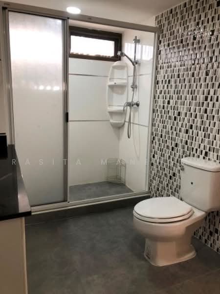 Asa Garden, Bangkok, 46-48 Soi Sukhumvit 24, Khong Tan, Khlong Toei, Bangkok, 4 Bedrooms, 330 sqm, Apartment For Rent, by Rasita Maneelam, 500497713 - DDproperty.com