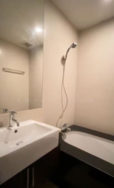 Noble Solo, Bangkok, 988 Thong Lo, Khlong Tan Nua, Watthana, Bangkok, 1 Bedroom, 50 sqm, Condo For Rent, by Emily Bada, 500497735 - DDproperty.com