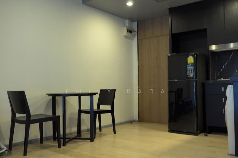 Noble Solo, Bangkok, 988 Thong Lo, Khlong Tan Nua, Watthana, Bangkok, 1 Bedroom, 50 sqm, Condo For Rent, by Emily Bada, 500497735 - DDproperty.com