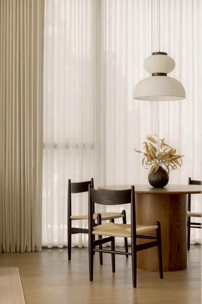 The Strand Thonglor, Bangkok, 36 Soi Sukhumvit 55, Khlong Tan Nua, Watthana, Bangkok, 1 Bedroom, 51 sqm, Condo For Sale, by Emily Bada, 500497743 - DDproperty.com
