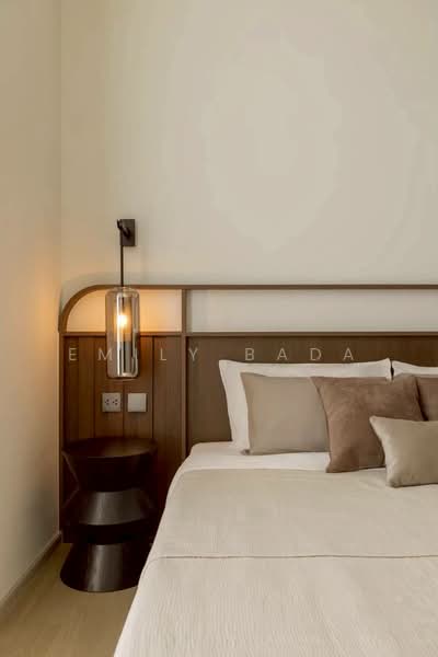 The Strand Thonglor, Bangkok, 36 Soi Sukhumvit 55, Khlong Tan Nua, Watthana, Bangkok, 1 Bedroom, 51 sqm, Condo For Sale, by Emily Bada, 500497743 - DDproperty.com