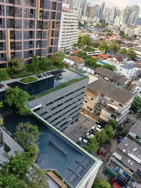 Oka Haus Sukhumvit 36, Bangkok, 3399 Rama 4 Road, Khong Tan, Khlong Toei, Bangkok, 2 Bedrooms, 41 sqm, Condo For Sale, by Emily Bada, 500497776 - DDproperty.com