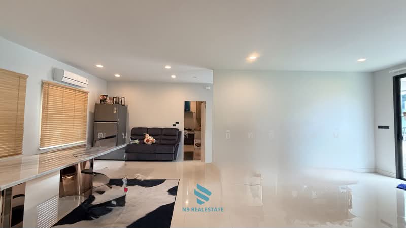 Setthasiri Thawiwatthana, Bangkok, Sala Thammasop Road, Sala Thammasop, Thawi Watthana, Bangkok, 4 Bedrooms, 301 sqm, Single Detached House For Rent, by สุวัฒนา สิริอิทธิรัตน์, 500497789 - DDproperty.com