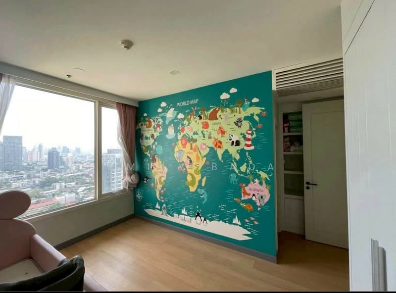 The Empire Place, Bangkok, 88 Narathiwatratchanakharin Road, Thung Maha Mek, Sathon, Bangkok, 3 Bedrooms, 183 sqm, Condo For Rent, by Emily Bada, 500497790 - DDproperty.com