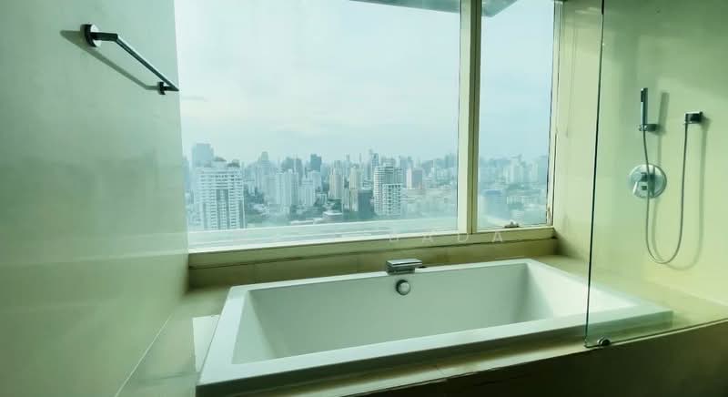 Eight Thonglor Residence, Bangkok, Eight Thonglor Building 88/36, Khlong Tan Nua, Watthana, Bangkok, 2 Bedrooms, 105 sqm, Condo For Sale, by Emily Bada, 500497813 - DDproperty.com