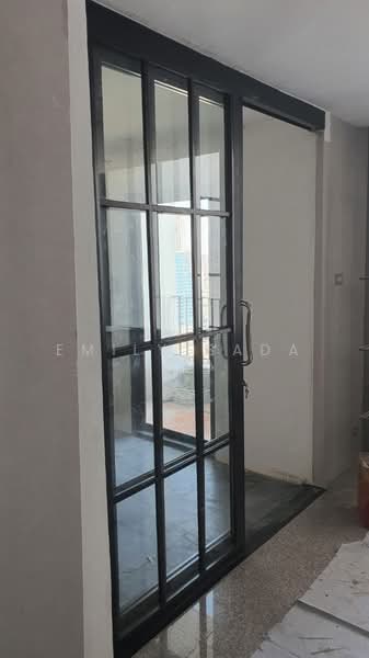 Icon III, Bangkok, 858 Sukhumvit Road, Khlong Tan Nua, Watthana, Bangkok, 2 Bedrooms, 90 sqm, Condo For Sale, by Emily Bada, 500497827 - DDproperty.com
