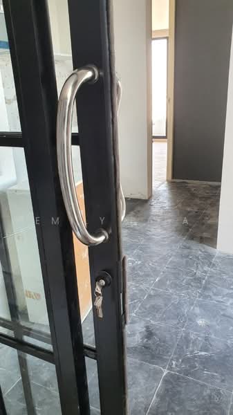 Icon III, Bangkok, 858 Sukhumvit Road, Khlong Tan Nua, Watthana, Bangkok, 2 Bedrooms, 90 sqm, Condo For Sale, by Emily Bada, 500497827 - DDproperty.com