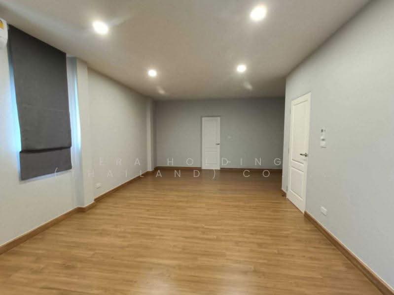 CENTRO Ratchapruek-Suanpak 2, Nonthaburi, Bang Kruai-Chong Tanom Road, Wat Chalo, Bang Kruai, Nonthaburi, 4 Bedrooms, 300 sqm, Single Detached House For Rent, by ERA Holding (Thailand) Co., Ltd., 500497869 - DDproperty.com