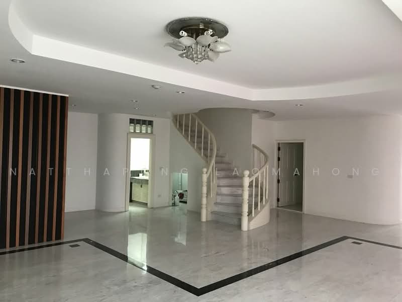 Thana Tower, Bangkok, Charan Sanit Wong, Bang Yi Khan, Bang Phlat, Bangkok, 3 Bedrooms, 314 sqm, Condo For Sale, by Natthapong Laomahong, 500497875 - DDproperty.com