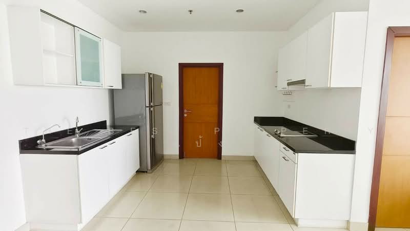 The Star Estate @ Narathiwas, Bangkok, 188 Naradhiwas Rajanagarindra Rd, Chong Nonsi, Yan Nawa, Bangkok, 1 Bedroom, 65 sqm, Condo For Sale, by The Best Property แป้ง, 500497880 - DDproperty.com