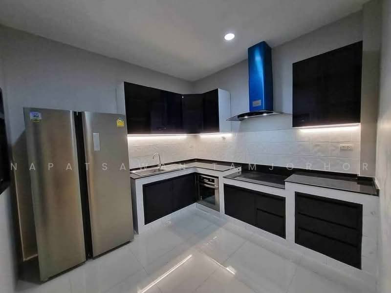 undefined, Bangkok, Bang Khae, Bangkok, 4 Bedrooms, 400 sqm, Single Detached House For Rent, by Napatsawan Tamjorhor, 500497929 - DDproperty.com
