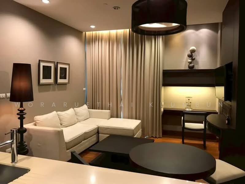 Oriental Residence, Bangkok, 110 Witthayu Road, Lumphini, Pathum Wan, Bangkok, 1 Bedroom, 56 sqm, Apartment For Rent, by Woraruethai Klumbun, 500497954 - DDproperty.com