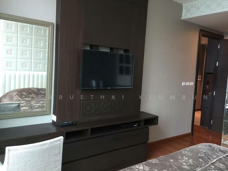 Oriental Residence, Bangkok, 110 Witthayu Road, Lumphini, Pathum Wan, Bangkok, 1 Bedroom, 56 sqm, Apartment For Rent, by Woraruethai Klumbun, 500497954 - DDproperty.com