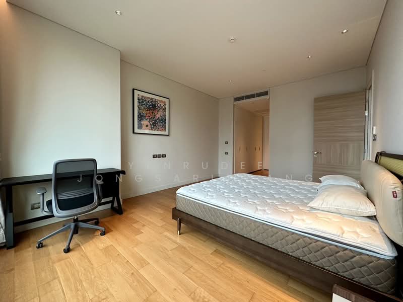 Sindhorn Residence : สินธร เรสซิเดนซ์ หลังสวน, กรุงเทพ, 54 ซอยต้นสน, ลุมพินี, ปทุมวัน, กรุงเทพ, 75 ตร.ม., คอนโด ขาย, โดย Yenrudee Jongsaritwang, 500497996 - DDproperty.com