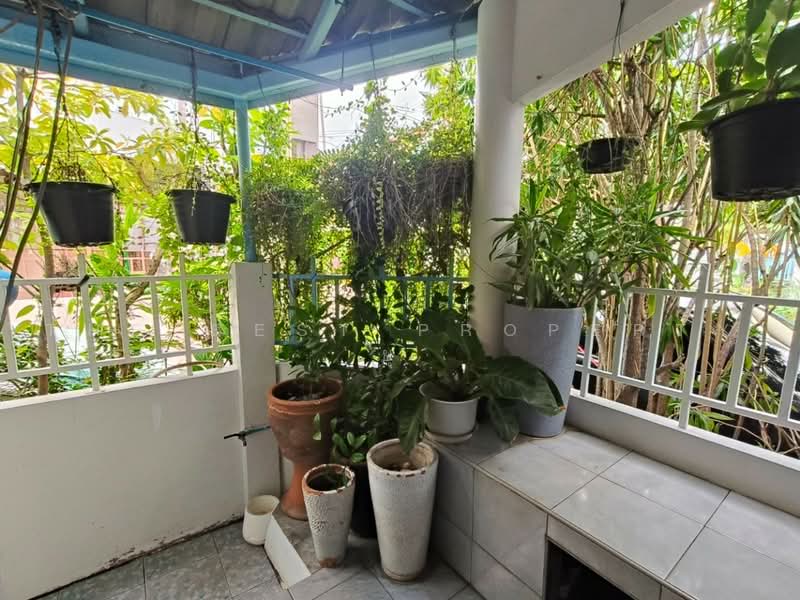 California Grand De Ville, ชลบุรี, คลองตำหรุ, เมืองชลบุรี, ชลบุรี, 150 ตร.ม., ทาวน์เฮ้าส์ ขาย, โดย The Best Property ยุ, 500498016 - DDproperty.com