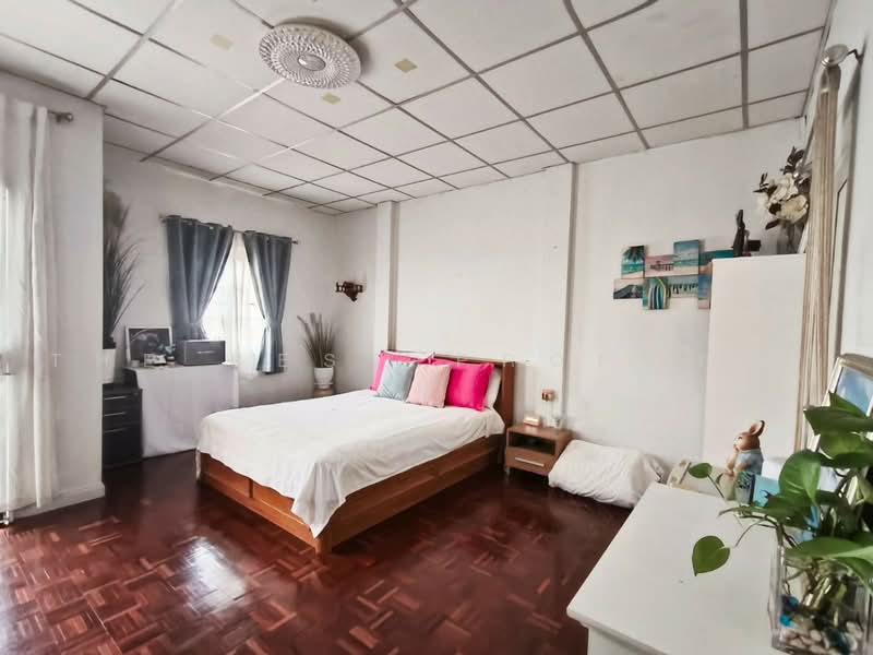 California Grand De Ville, ชลบุรี, คลองตำหรุ, เมืองชลบุรี, ชลบุรี, 150 ตร.ม., ทาวน์เฮ้าส์ ขาย, โดย The Best Property ยุ, 500498016 - DDproperty.com