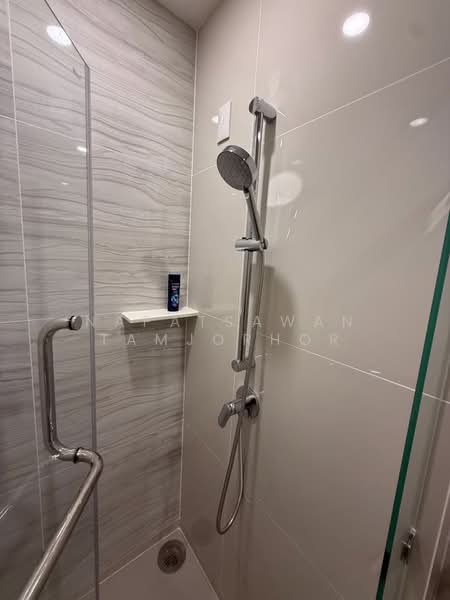 Life Asoke, Bangkok, Asoke-Dindang Road, Bang Kapi, Huai Khwang, Bangkok, 1 Bedroom, 33 sqm, Condo For Rent, by Napatsawan Tamjorhor, 500498018 - DDproperty.com