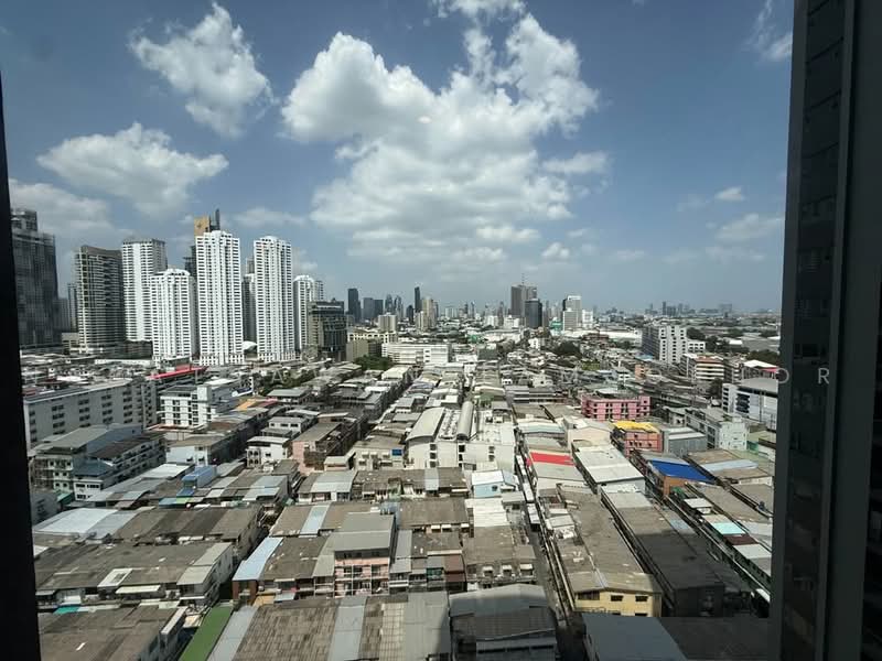 Life Asoke, Bangkok, Asoke-Dindang Road, Bang Kapi, Huai Khwang, Bangkok, 1 Bedroom, 33 sqm, Condo For Rent, by Napatsawan Tamjorhor, 500498018 - DDproperty.com