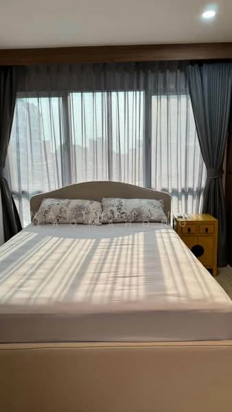 Condo One Sukhumvit 52, Bangkok, 88 Sukhumvit 52, Phra Kanong, Khlong Toei, Bangkok, 1 Bedroom, 50 sqm, Condo For Rent, by Natthapong Laomahong, 500498023 - DDproperty.com