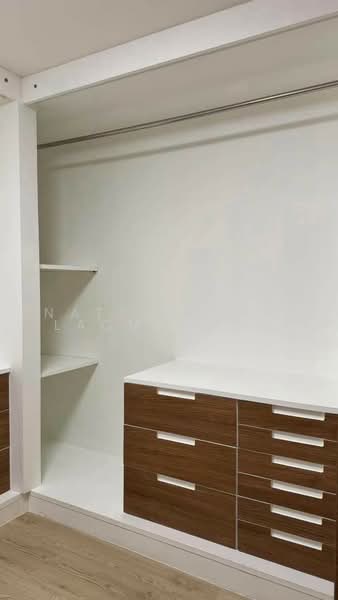 Condo One Sukhumvit 52, Bangkok, 88 Sukhumvit 52, Phra Kanong, Khlong Toei, Bangkok, 1 Bedroom, 50 sqm, Condo For Rent, by Natthapong Laomahong, 500498023 - DDproperty.com