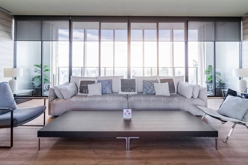 Park Origin Phrom Phong (Park 24), Bangkok, 68 Soi Sukhumvit 24, Khong Tan, Khlong Toei, Bangkok, 2 Bedrooms, 55 sqm, Condo For Rent, by Thanyalak Premputtiphan, 500498032 - DDproperty.com