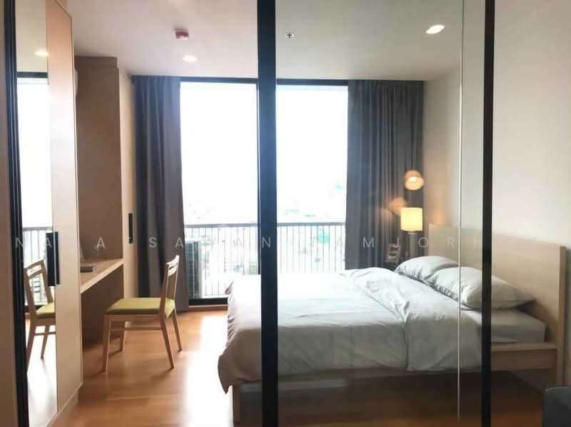 Noble Revo Silom, Bangkok, 88 Soi Surasak Surasak Road, Silom, Bang Rak, Bangkok, 1 Bedroom, 34 sqm, Condo For Rent, by Napatsawan Tamjorhor, 500498043 - DDproperty.com