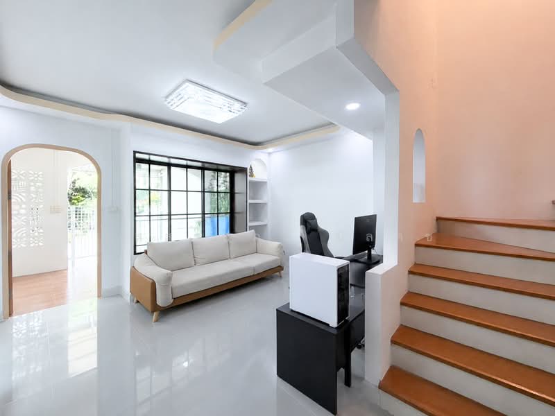 ทาวน์ เฮ้าส์ บ้าน สิ รา รมย์ บ้าน กล้วย ไทรน้อย, Nonthaburi, บ้านกล้วยไทรน้อย, Bang Khu Rat, Bang Bua Thong, Nonthaburi, 2 Bedrooms, 110 sqm, Townhouse For Sale, by ภัสสร์ปภา นิลคช, 500498049 - DDproperty.com