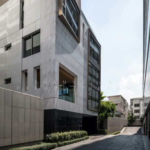 Saladaeng One, Bangkok, Sala Daeng 1 Alley, Silom, Bang Rak, Bangkok, 1 Bedroom, 55 sqm, Condo For Rent, by Thanyalak Premputtiphan, 500498069 - DDproperty.com