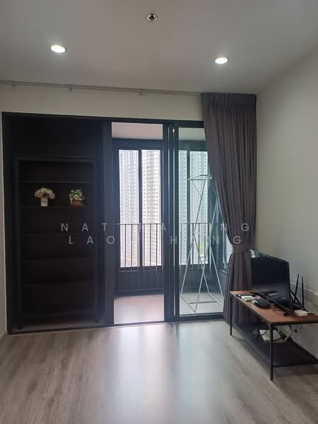 IDEO Mobi Asoke, Bangkok, New Petchaburi Road, Bang Kapi, Huai Khwang, Bangkok, 1 Bedroom, 35 sqm, Condo For Rent, by Natthapong Laomahong, 500498082 - DDproperty.com