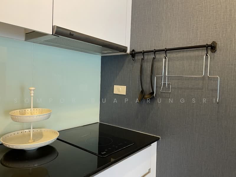 15 Sukhumvit Residences, Bangkok, Soi Sukhumvit 15, Khlongtoei Nua, Watthana, Bangkok, 4 Bedrooms, 135 sqm, Condo For Rent, by Sompob Buaparungsri, 500498107 - DDproperty.com
