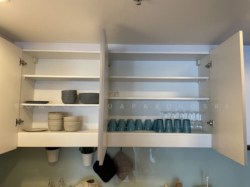 15 Sukhumvit Residences, Bangkok, Soi Sukhumvit 15, Khlongtoei Nua, Watthana, Bangkok, 4 Bedrooms, 135 sqm, Condo For Rent, by Sompob Buaparungsri, 500498107 - DDproperty.com