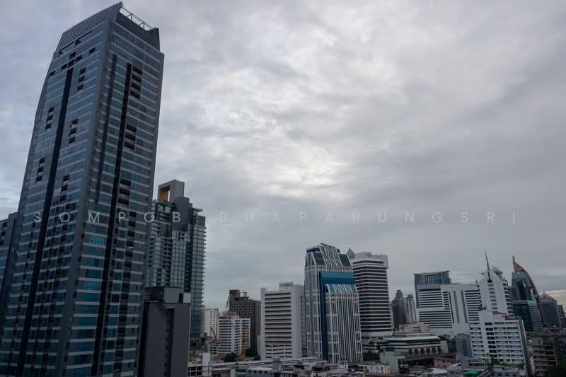 15 Sukhumvit Residences, Bangkok, Soi Sukhumvit 15, Khlongtoei Nua, Watthana, Bangkok, 4 Bedrooms, 135 sqm, Condo For Rent, by Sompob Buaparungsri, 500498107 - DDproperty.com