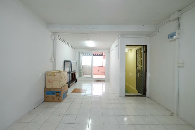 ตึกแถวรัชดา3, Bangkok, Huai Khwang, Bangkok, , 250 sqm, Shophouse For Rent, by Vimon Boodpha, 500498140 - DDproperty.com