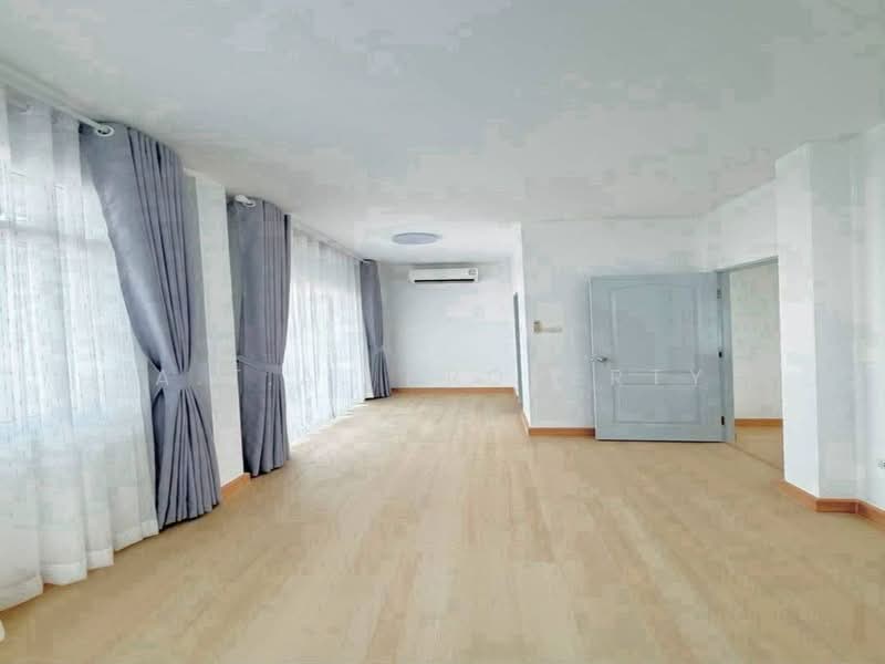 Tada Town Aura, Chon Buri (Pattaya), Nong - Kham, Si Racha, Chon Buri (Pattaya), 3 Bedrooms, 150 sqm, Single Detached House For Sale, by A.T.A. Property, 500498145 - DDproperty.com