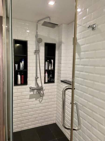 Royal Castle Sukhumvit, Bangkok, 30 Soi Sukhumvit 39, Khlongtoei Nua, Watthana, Bangkok, 3 Bedrooms, 190 sqm, Condo For Sale, by Sutapat Pariwong, 500498150 - DDproperty.com