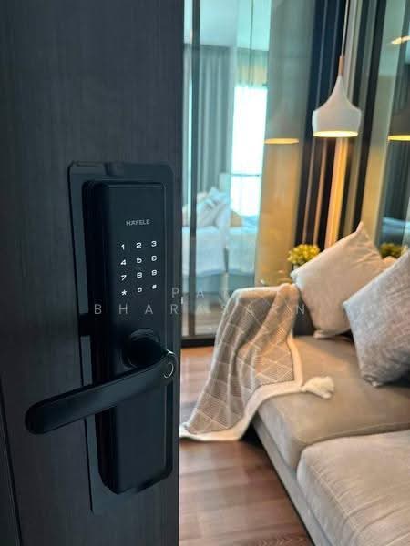 The Base Park West Sukhumvit 77, Bangkok, 11 Soi Sukhumvit 77 Sukhumvit Road, Phra Kanong Nua, Watthana, Bangkok, 1 Bedroom, 27 sqm, Condo For Rent, by Pat Bharasarn, 500498174 - DDproperty.com