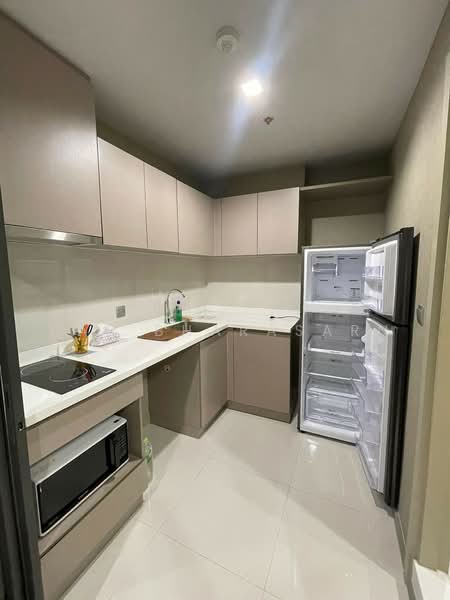 Life Phahon-Ladprao, Bangkok, 996 Phahonyothin Road, Jom Phon, Chatuchak, Bangkok, 1 Bedroom, 36 sqm, Condo For Rent, by Pat Bharasarn, 500498178 - DDproperty.com