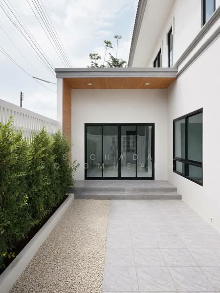 Rockgarden, Phuket, Ratsada, Muang Phuket, Phuket, 4 Bedrooms, 210 sqm, Single Detached House For Sale, by Suchada Songmueang, 500498184 - DDproperty.com