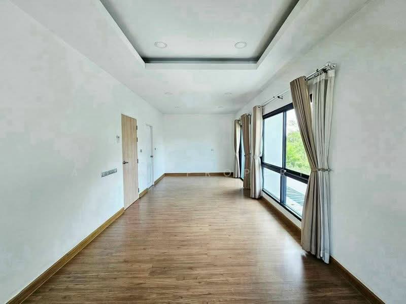 Maneerin Privacy Second Edition Sriracha, Chon Buri (Pattaya), 159 Village No. 5, Nong - Kham, Si Racha, Chon Buri (Pattaya), 3 Bedrooms, 200 sqm, Single Detached House For Sale, by A.T.A. Property, 500498228 - DDproperty.com
