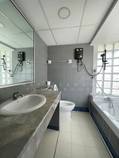 Nouvelle Condominium, Samut Prakan, 99/443 Bang Na-Trat Rd, Bang Chalong, Bang Plee, Samut Prakan, 2 Bedrooms, 98 sqm, Condo For Sale, by Napatsawan Tamjorhor, 500498230 - DDproperty.com