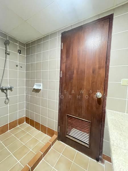 Nouvelle Condominium, Samut Prakan, 99/443 Bang Na-Trat Rd, Bang Chalong, Bang Plee, Samut Prakan, 2 Bedrooms, 98 sqm, Condo For Sale, by Napatsawan Tamjorhor, 500498230 - DDproperty.com