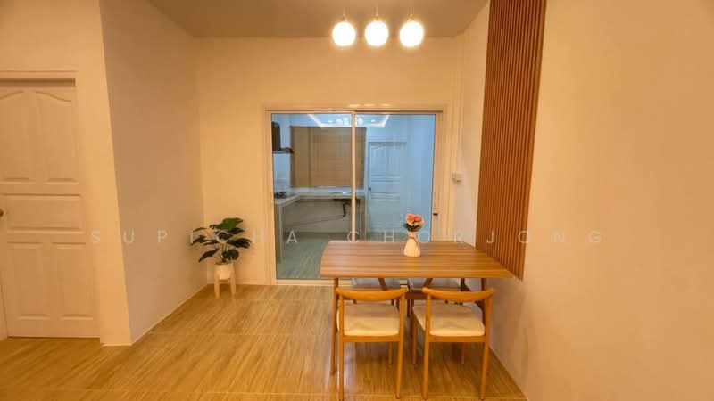 undefined, Chon Buri (Pattaya), Nong Pru, Bang Lamung (Pattaya), Chon Buri (Pattaya), 2 Bedrooms, 96 sqm, Townhouse For Sale, by Supicha Chorjong, 500498239 - DDproperty.com