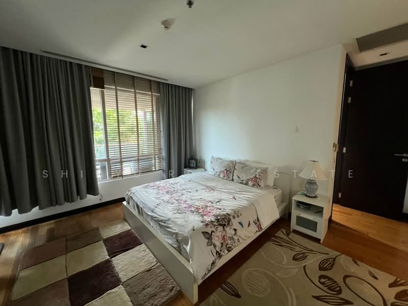The Lofts Yennakart, Bangkok, 366 ์Soi Nang Linchi Yenakat Road, Chong Nonsi, Yan Nawa, Bangkok, 3 Bedrooms, 180 sqm, Condo For Sale, by Shinyu Real Estate, 500498244 - DDproperty.com