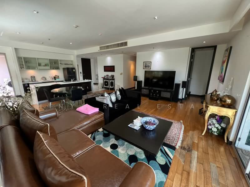 The Lofts Yennakart, Bangkok, 366 ์Soi Nang Linchi Yenakat Road, Chong Nonsi, Yan Nawa, Bangkok, 3 Bedrooms, 180 sqm, Condo For Sale, by Shinyu Real Estate, 500498244 - DDproperty.com