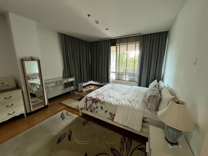 The Lofts Yennakart, Bangkok, 366 ์Soi Nang Linchi Yenakat Road, Chong Nonsi, Yan Nawa, Bangkok, 3 Bedrooms, 180 sqm, Condo For Sale, by Shinyu Real Estate, 500498244 - DDproperty.com
