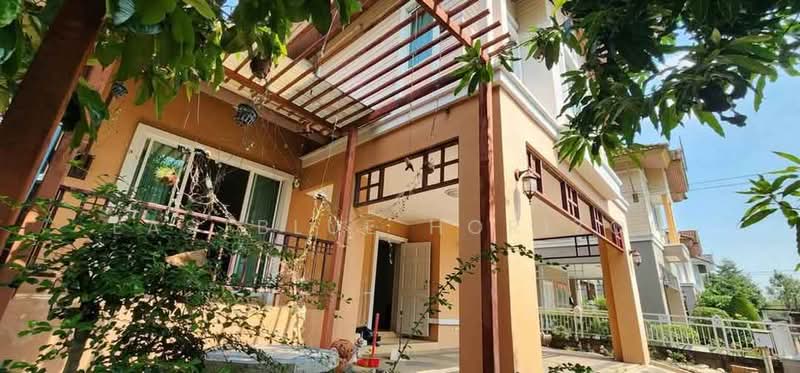 Parinyada Wongwan - Sathorn, Bangkok, Bang Khae, Bangkok, 3 Bedrooms, 180 sqm, Single Detached House For Sale, by Eastblue Horizon, 500498256 - DDproperty.com