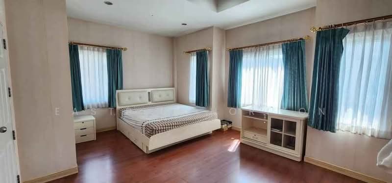 Parinyada Wongwan - Sathorn, Bangkok, Bang Khae, Bangkok, 3 Bedrooms, 180 sqm, Single Detached House For Sale, by Eastblue Horizon, 500498256 - DDproperty.com